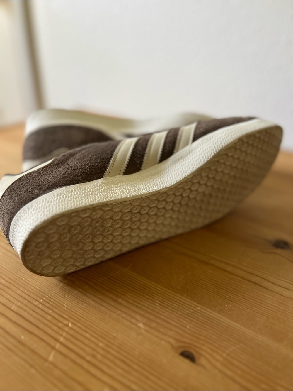Adidas Gazelle Men's Suede Sneaker - Picture 6 of 9